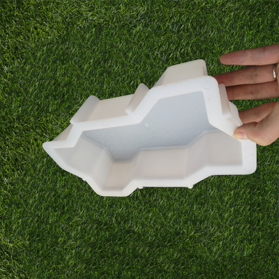 カエデの葉400-500kg/Cm2ポリ塩化ビニールの通路のためのプラスチック ペーバー型